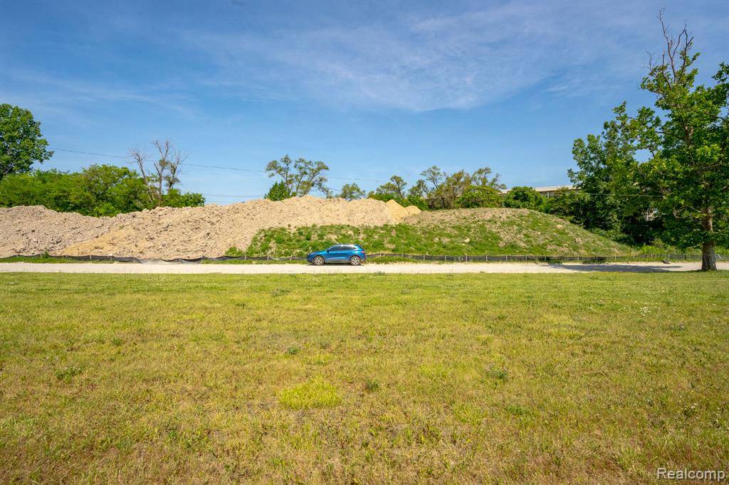 Detroit, MI 48217,769 S Liddesdale Street