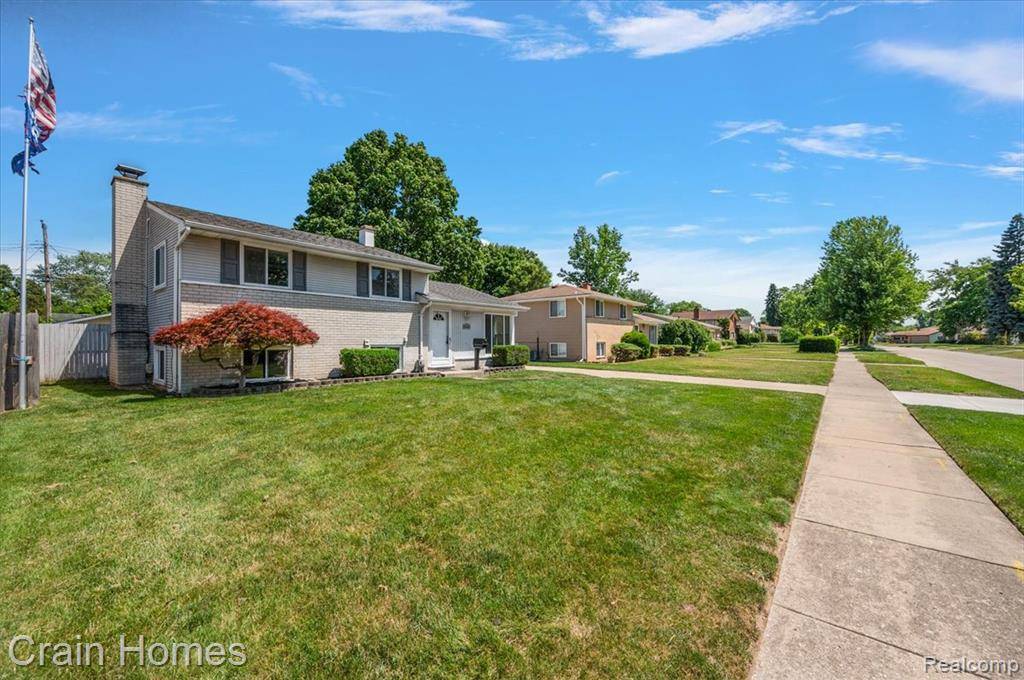 Sterling Heights, MI 48313,39648 Parklawn Drive