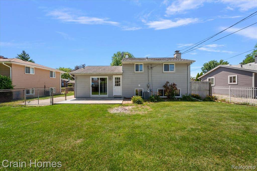 Sterling Heights, MI 48313,39648 Parklawn Drive