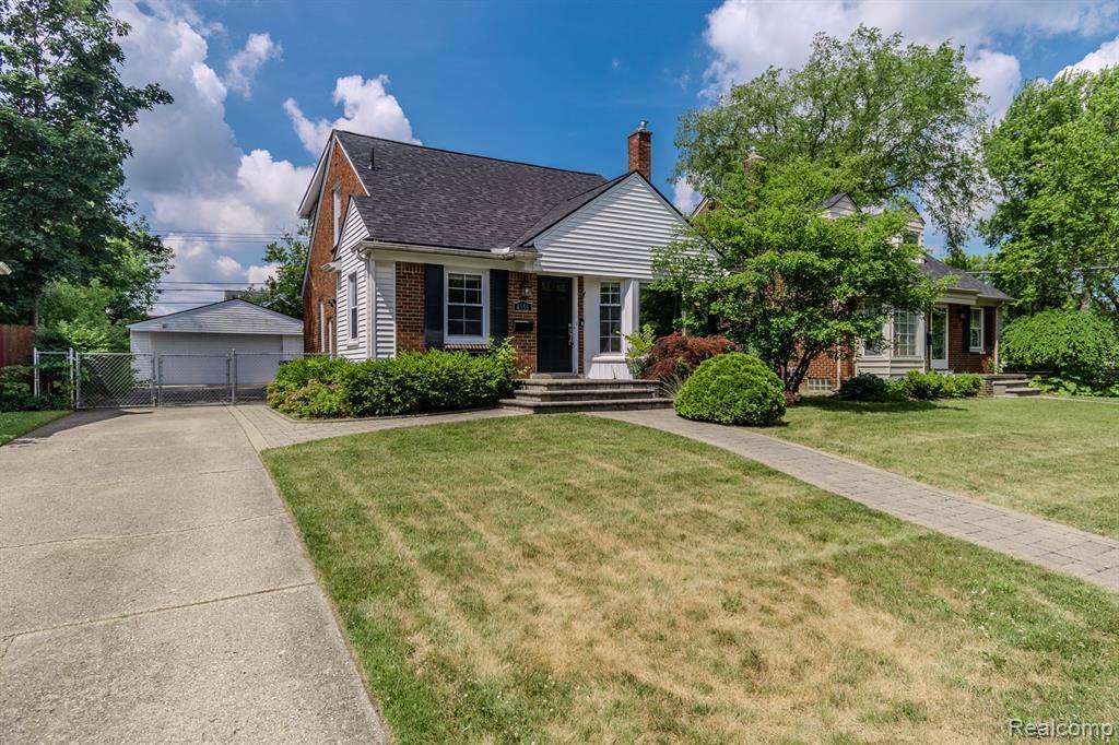 Royal Oak, MI 48073,4355 Elmwood Avenue