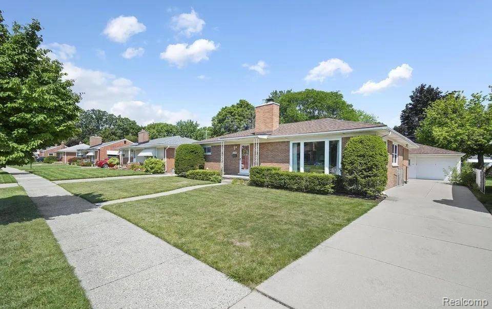 Livonia, MI 48150,33446 Nancy Street