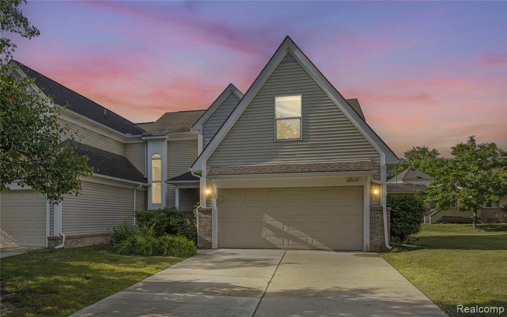 Farmington, MI 48336,29719 Monterey Circle