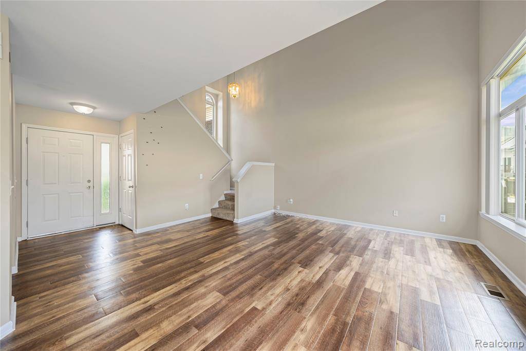 Farmington, MI 48336,29719 Monterey Circle