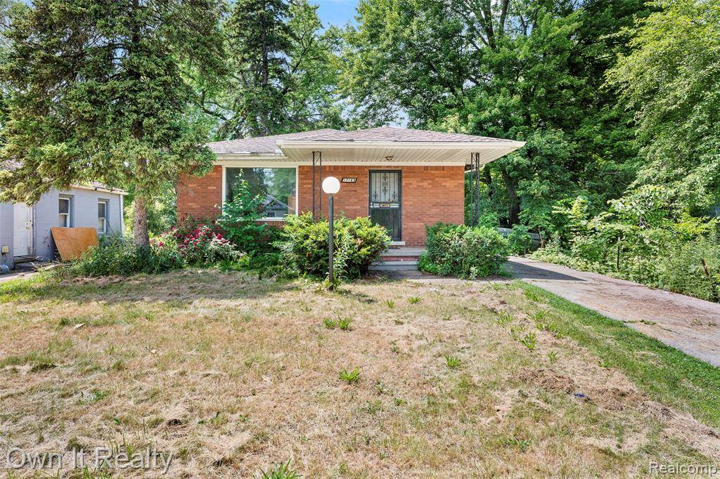 Detroit, MI 48235,17169 Harlow Street