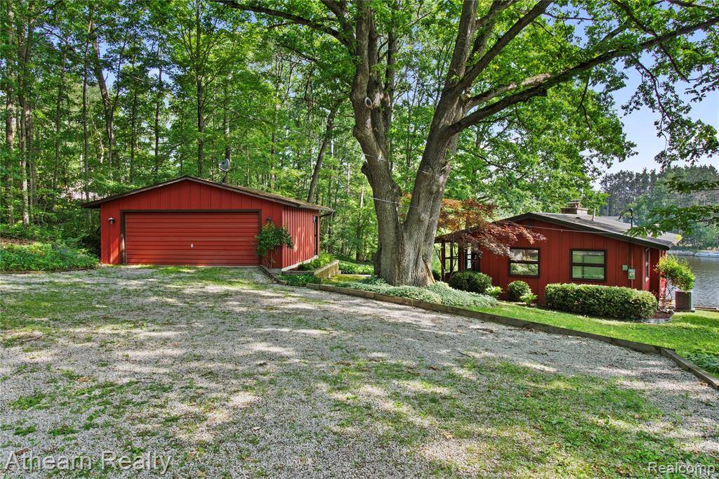 Weidman, MI 48893,6600 W Shore Drive