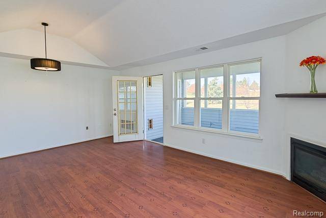 Ann Arbor, MI 48108,1708 Weatherstone Drive