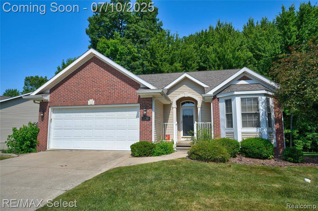 Burton, MI 48509,1211 Creek View Court