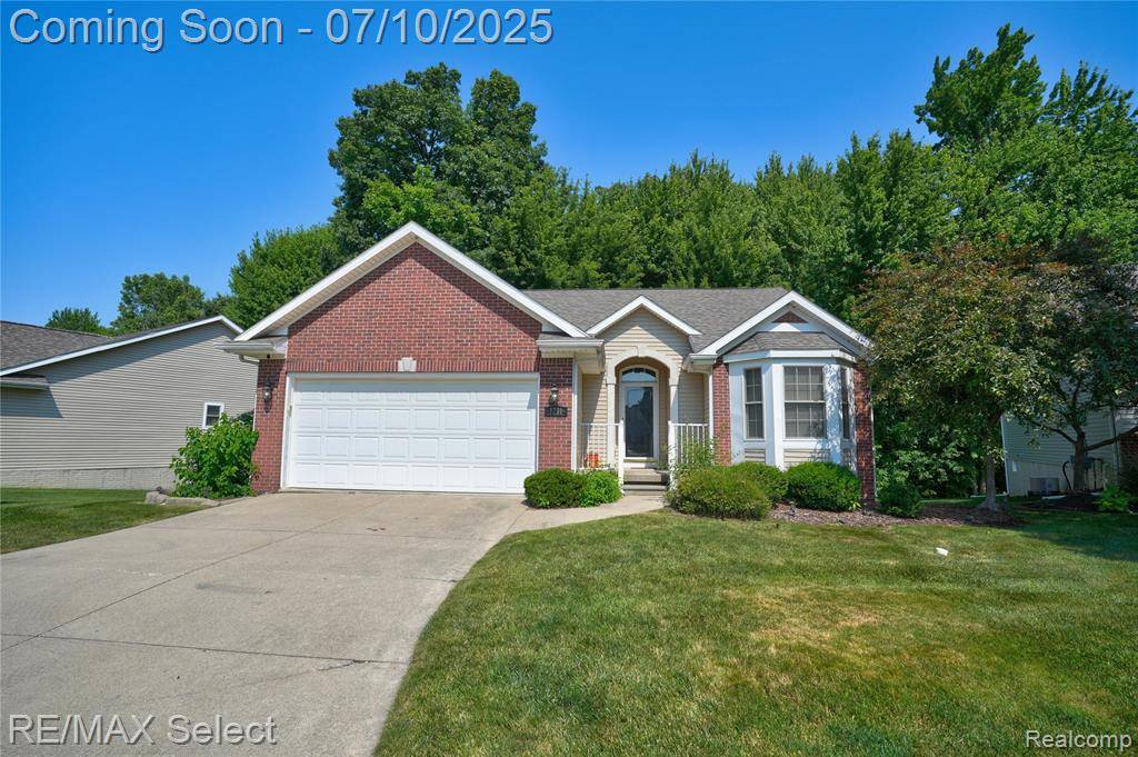 Burton, MI 48509,1211 Creek View Court