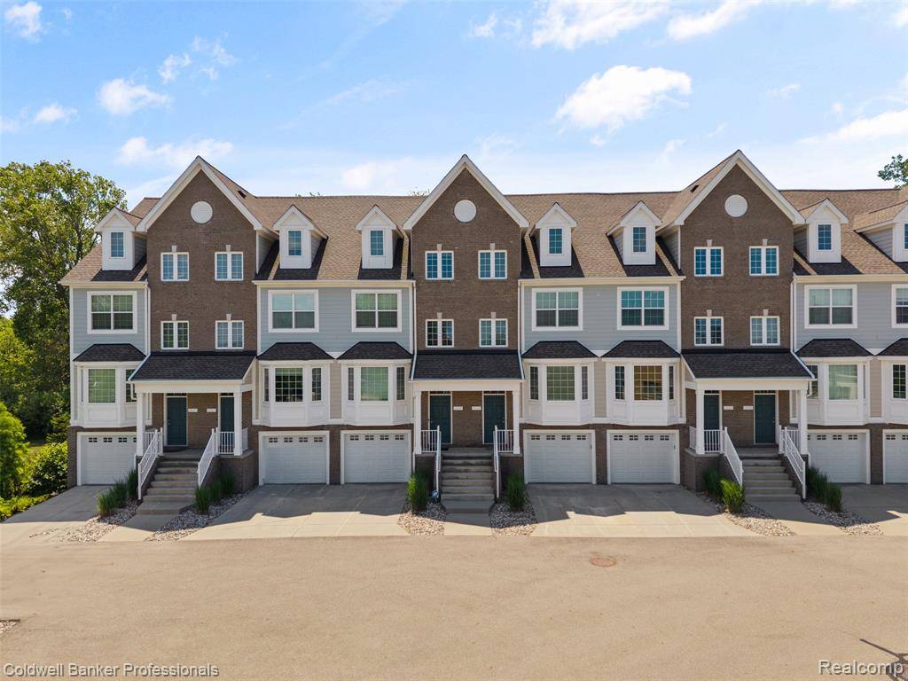 Ann Arbor, MI 48103,2529 W Towne Street