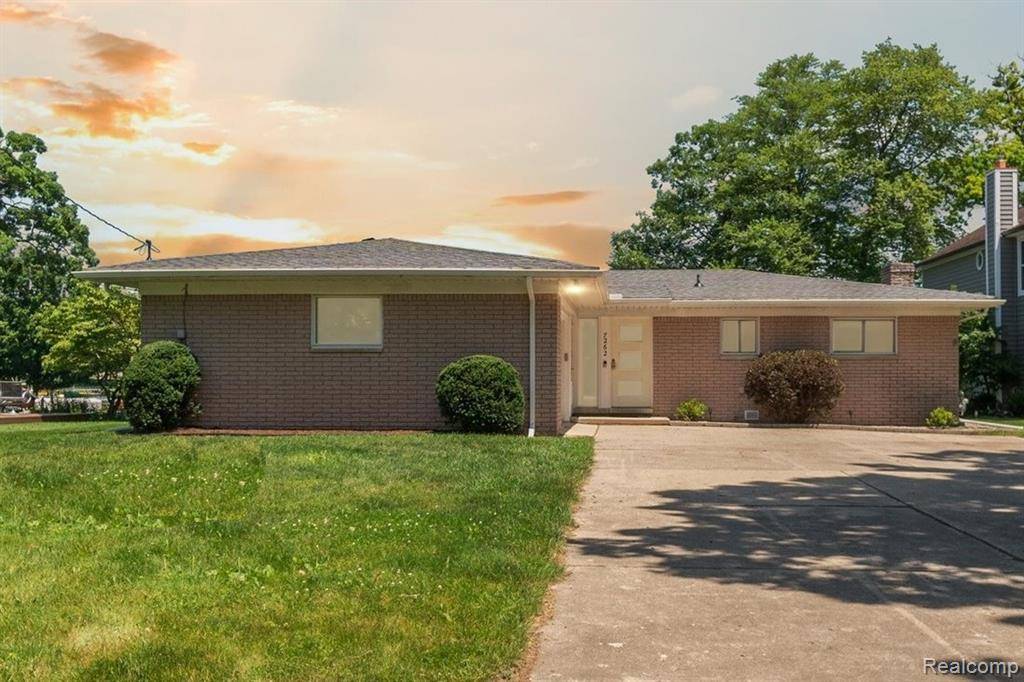 Waterford, MI 48327,7262 Hatchery Road