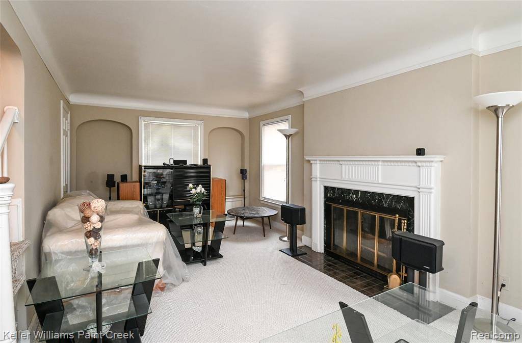 Detroit, MI 48235,17167 Stansbury Street