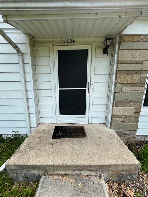 Livonia, MI 48154,15024 LYONS Street