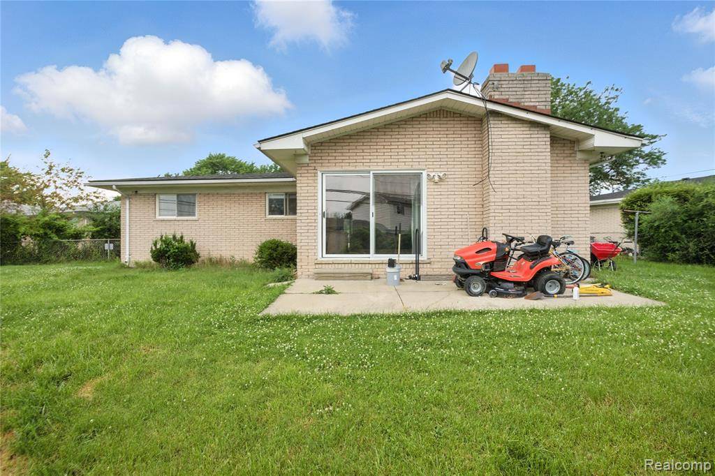 Sterling Heights, MI 48310,3538 Cero Drive