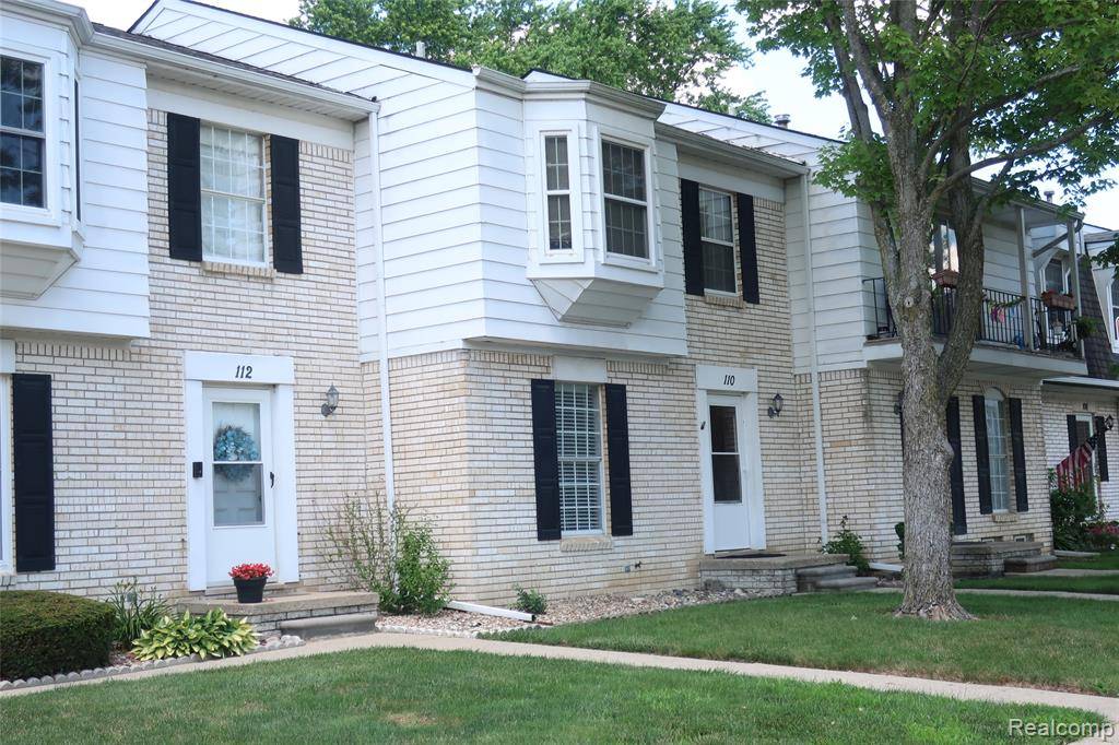 Rochester Hills, MI 48309,110 Stratford Lane
