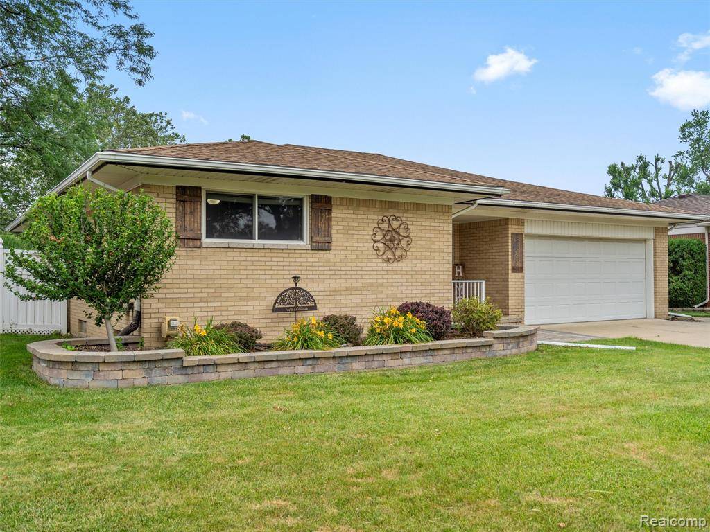 Warren, MI 48093,29553 Pinto Drive