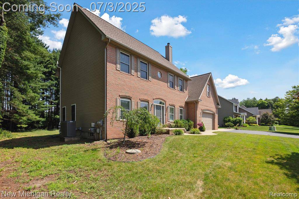 Brighton, MI 48116,7155 Campbell Mills Court