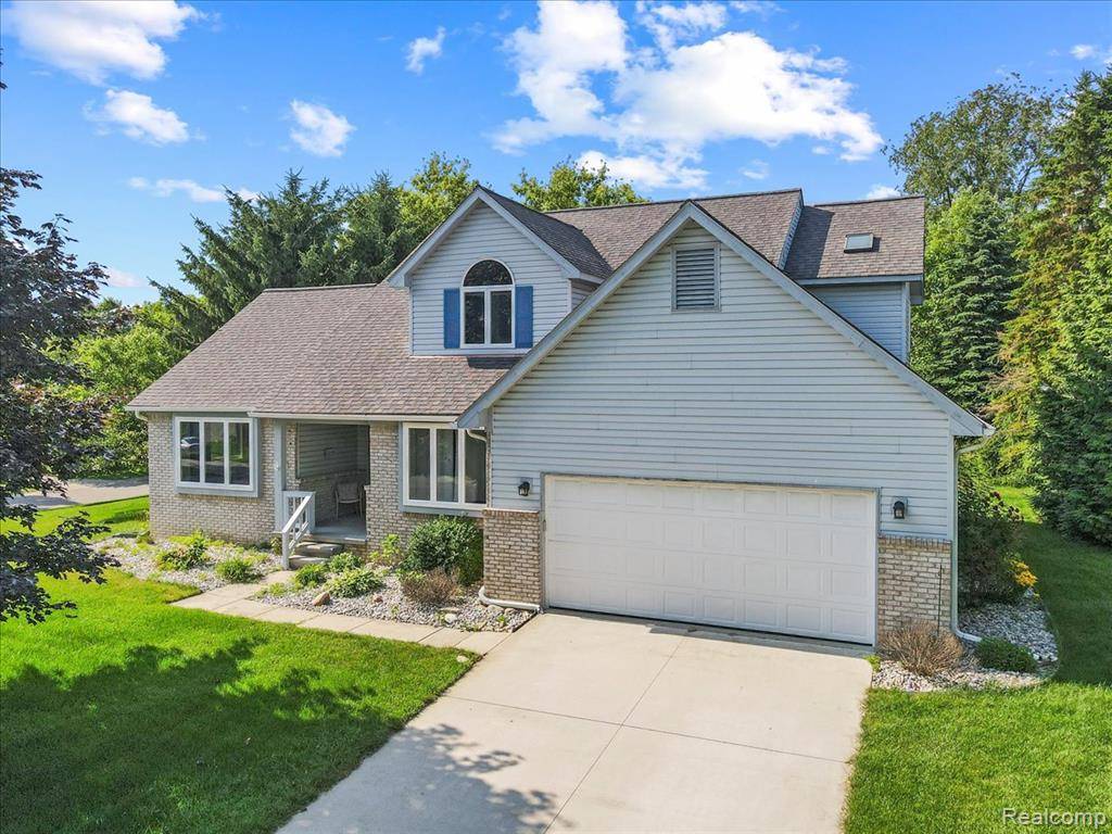 Oxford, MI 48371,668 Eider Way