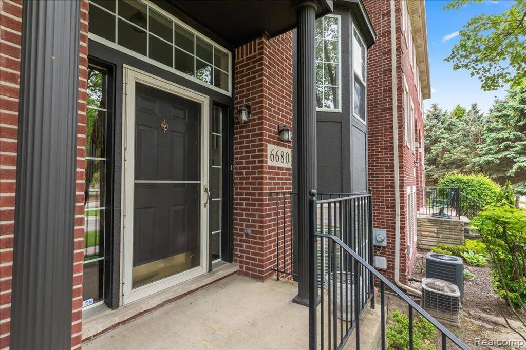 Westland, MI,6680 CENTRAL CITY Parkway