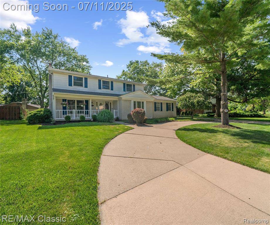 Farmington Hills, MI 48336,25067 Skye Drive