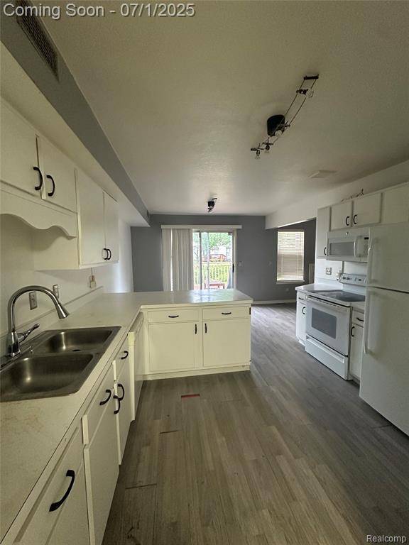 Plymouth, MI,36550 Deerhurst S