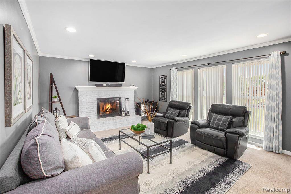 Van Buren, MI 48111,45209 Greenbriar Drive