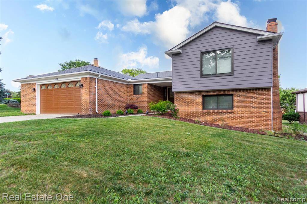 Rochester Hills, MI 48309,320 Antoinette Drive