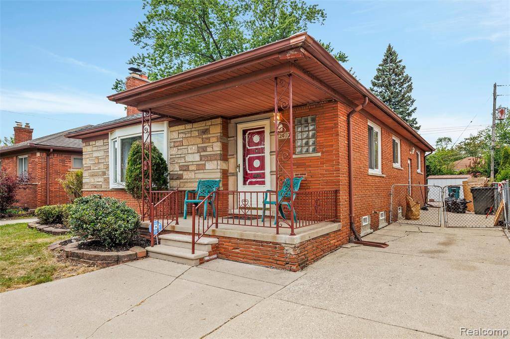 Oak Park, MI 48237,24031 Eastwood Street