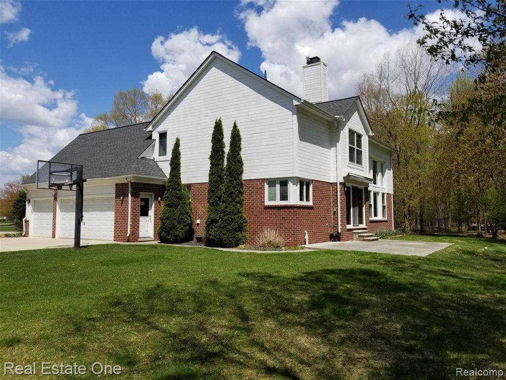 Rochester Hills, MI 48326,4066 COVENTRY Drive