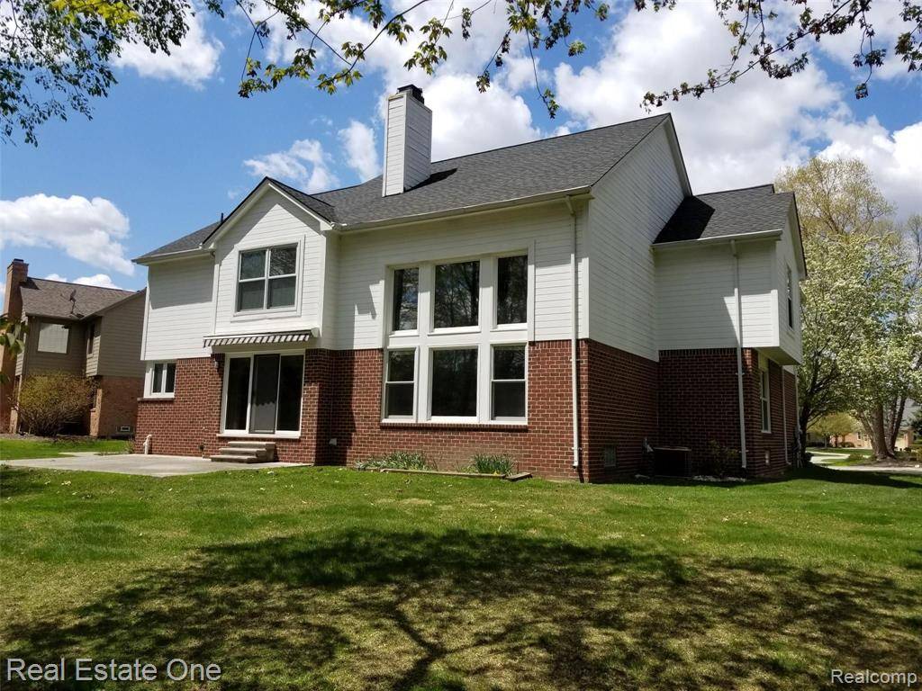Rochester Hills, MI 48326,4066 COVENTRY Drive