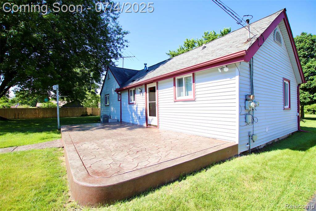 Waterford, MI 48327,451 S Hospital Road