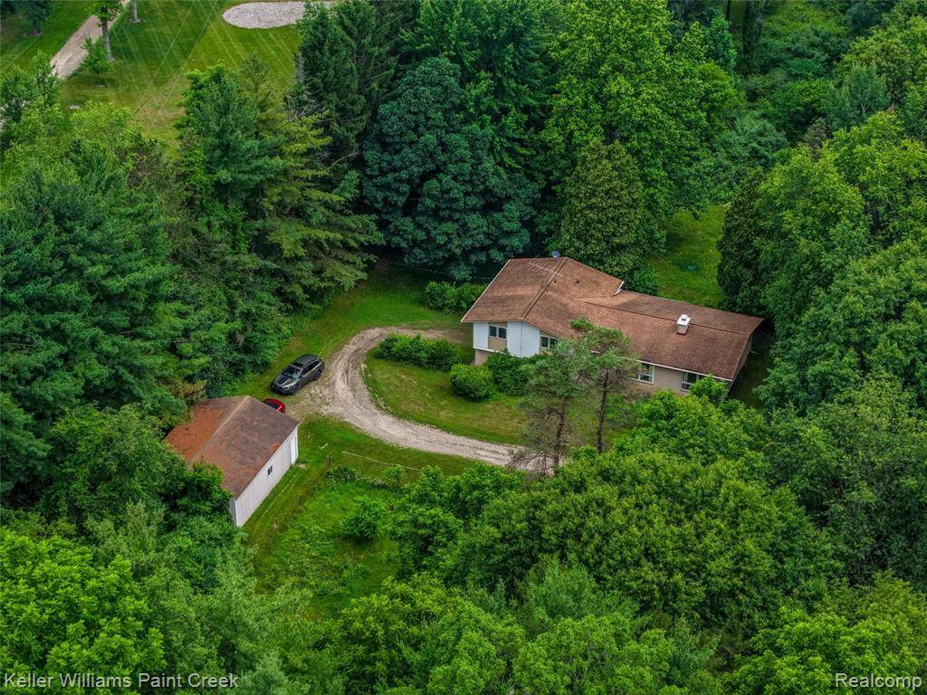 Milford, MI 48380,4464 Foxwood Drive
