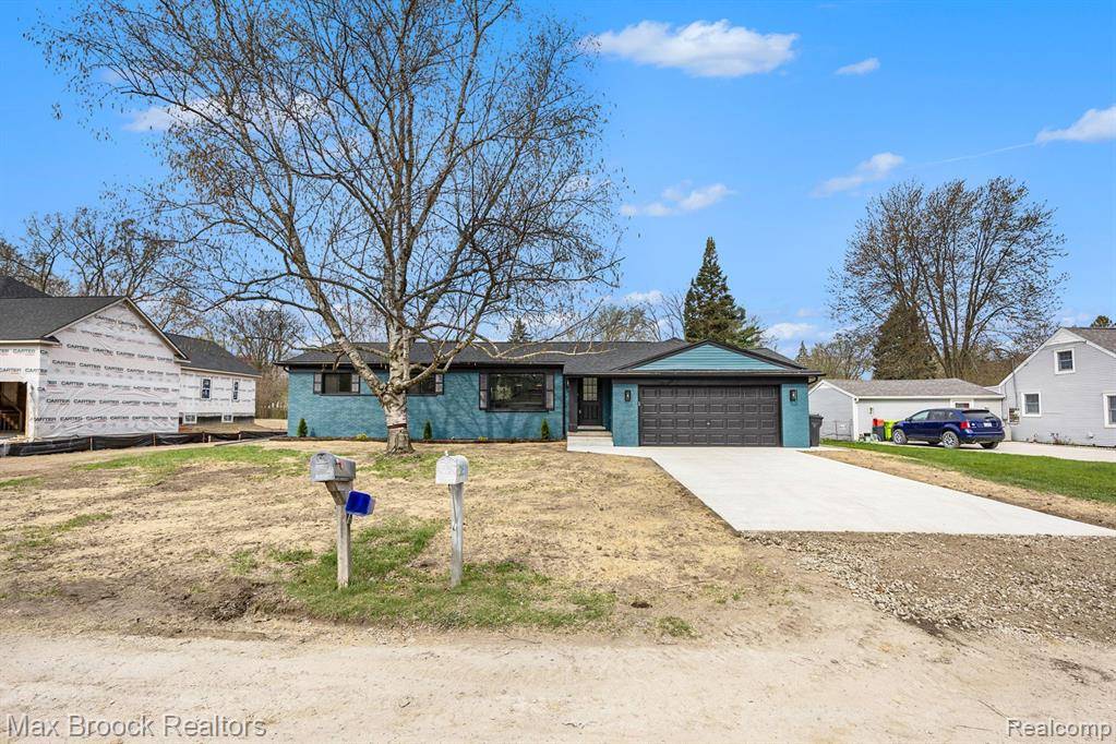 Harrison Township, MI,38501 WINKLER Street