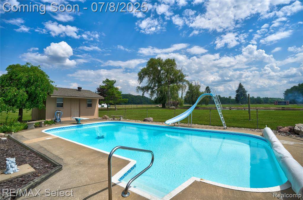 Gaines Vlg, MI 48436,9215 Grand Blanc Road
