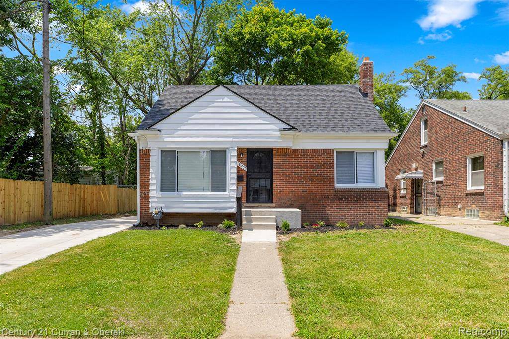Detroit, MI 48219,18231 Stahelin Avenue