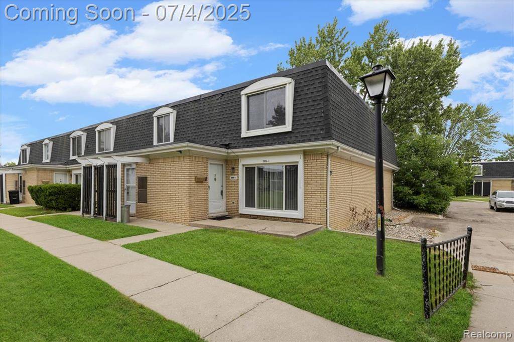 Warren, MI 48093,29816 City Center Drive