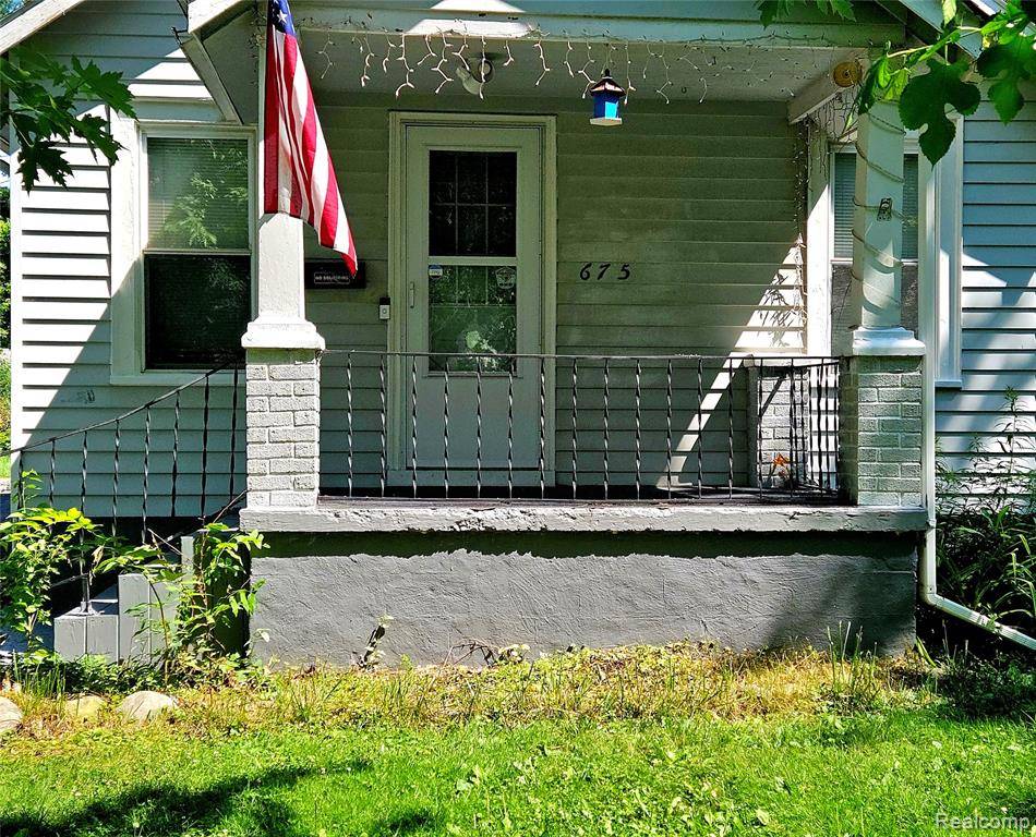 Royal Oak, MI 48340,675 E Beverly Avenue