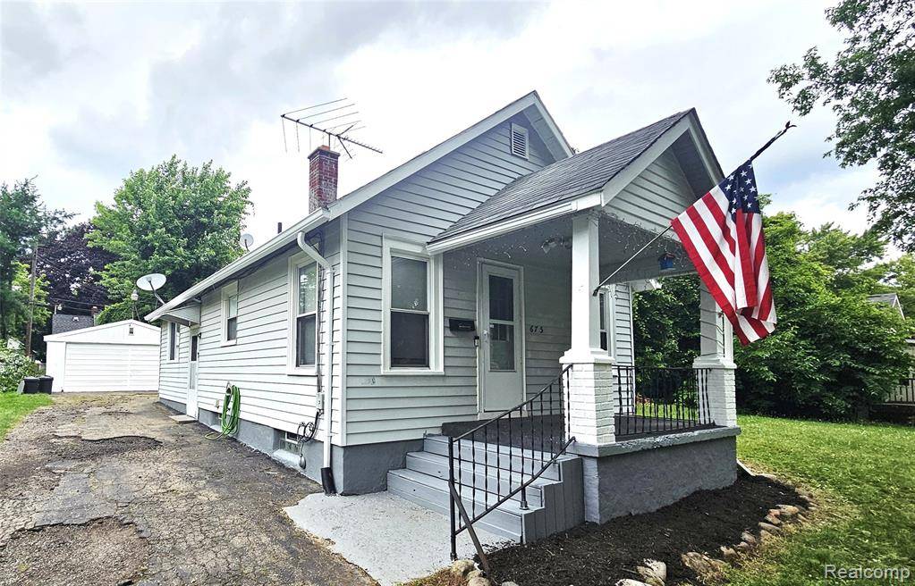 Royal Oak, MI 48340,675 E Beverly Avenue