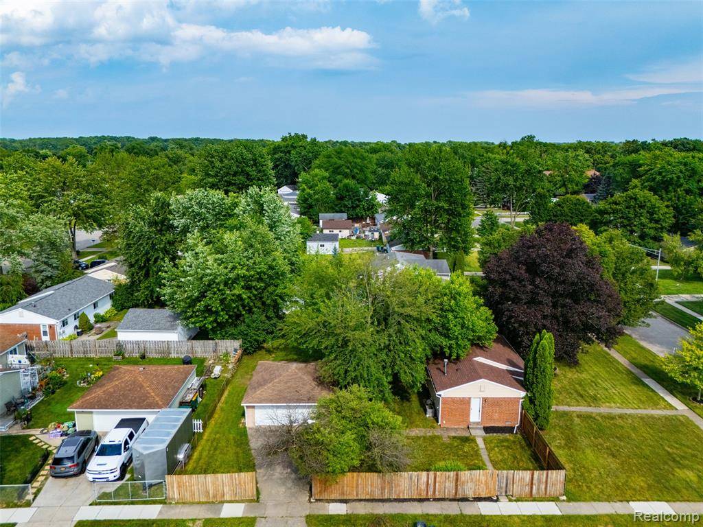 Belleville, MI 48111,42078 Arthur Street