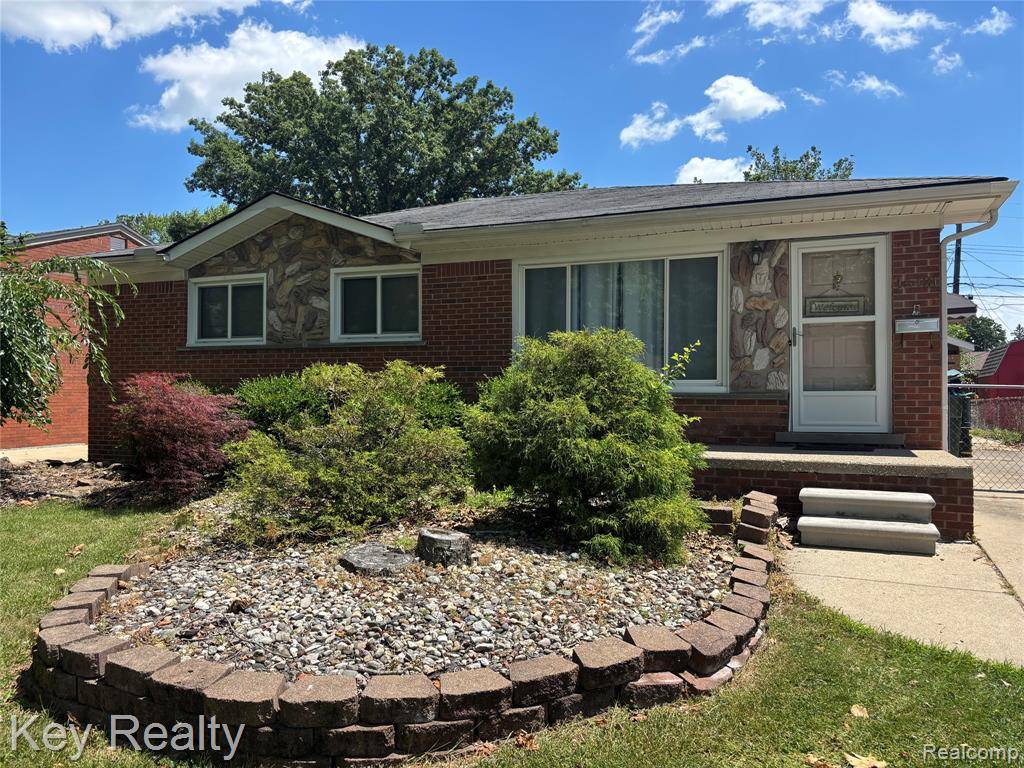 Southgate, MI 48195,15431 Cynthia Street