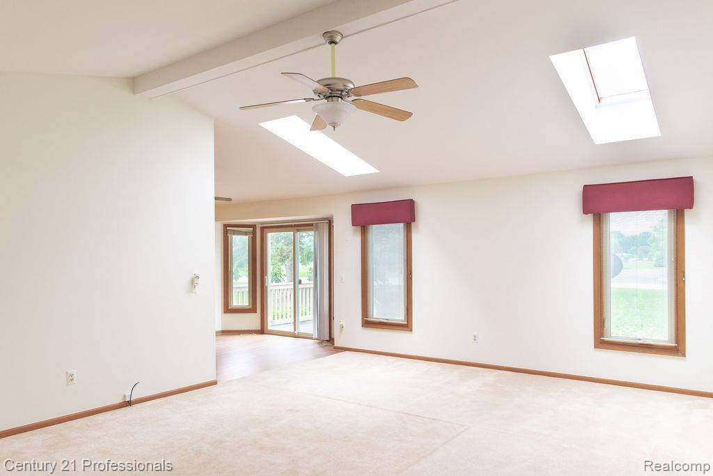 Clinton Twp, MI 48038,19040 Fortuna S Drive