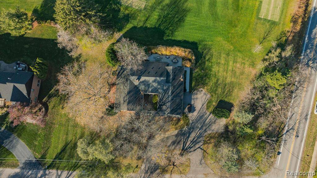 Bloomfield Hills, MI 48302,1206 CEDARHOLM Lane