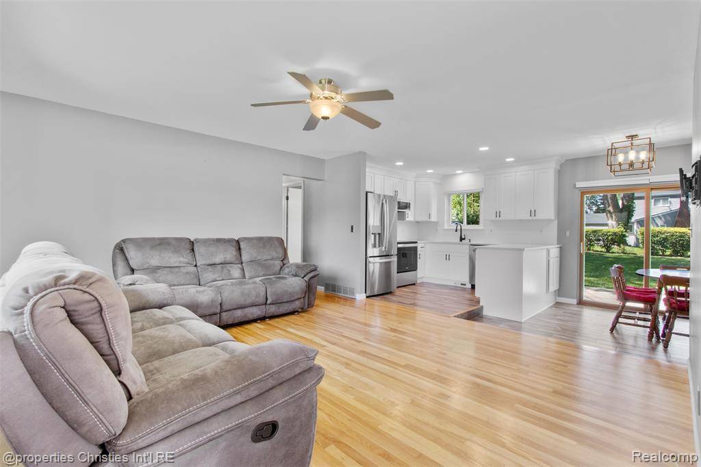 Sterling Heights, MI 48312,8439 Doncaster Drive