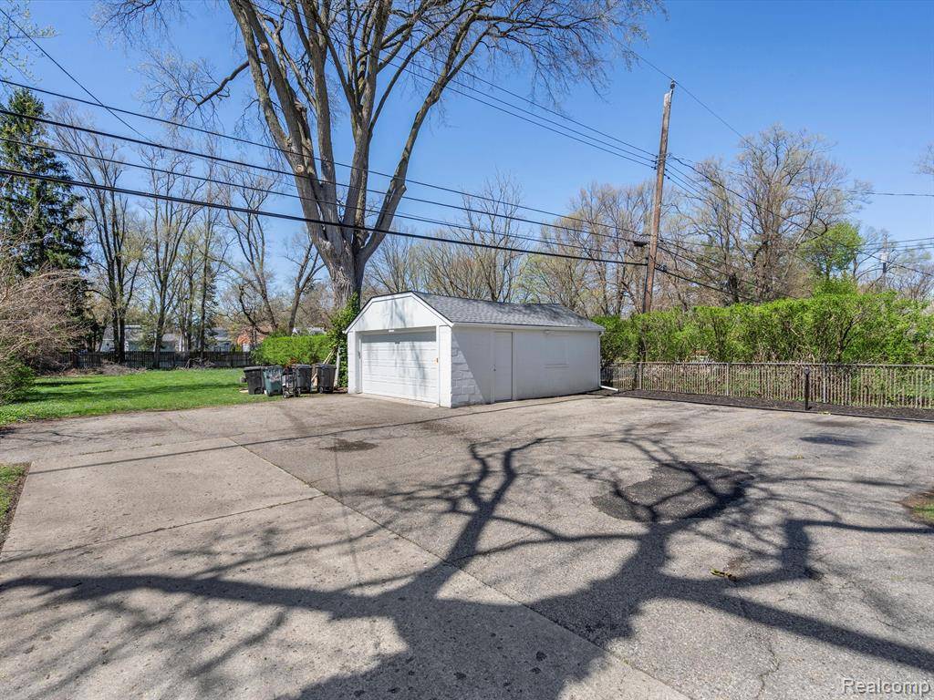 Ferndale, MI 48220,321 SAINT LOUIS #1 Street