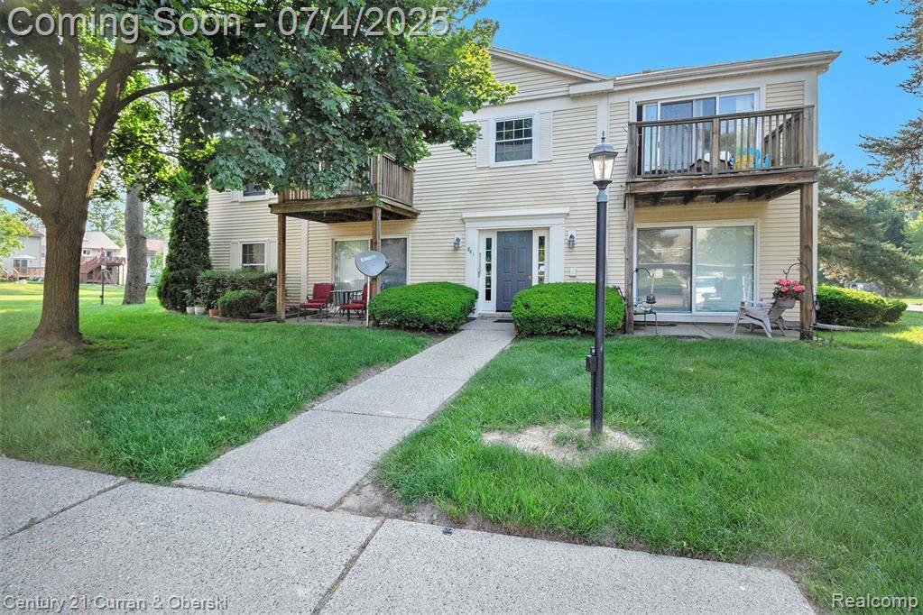 Southfield, MI 48326,841 Bloomfield Village Boulevard