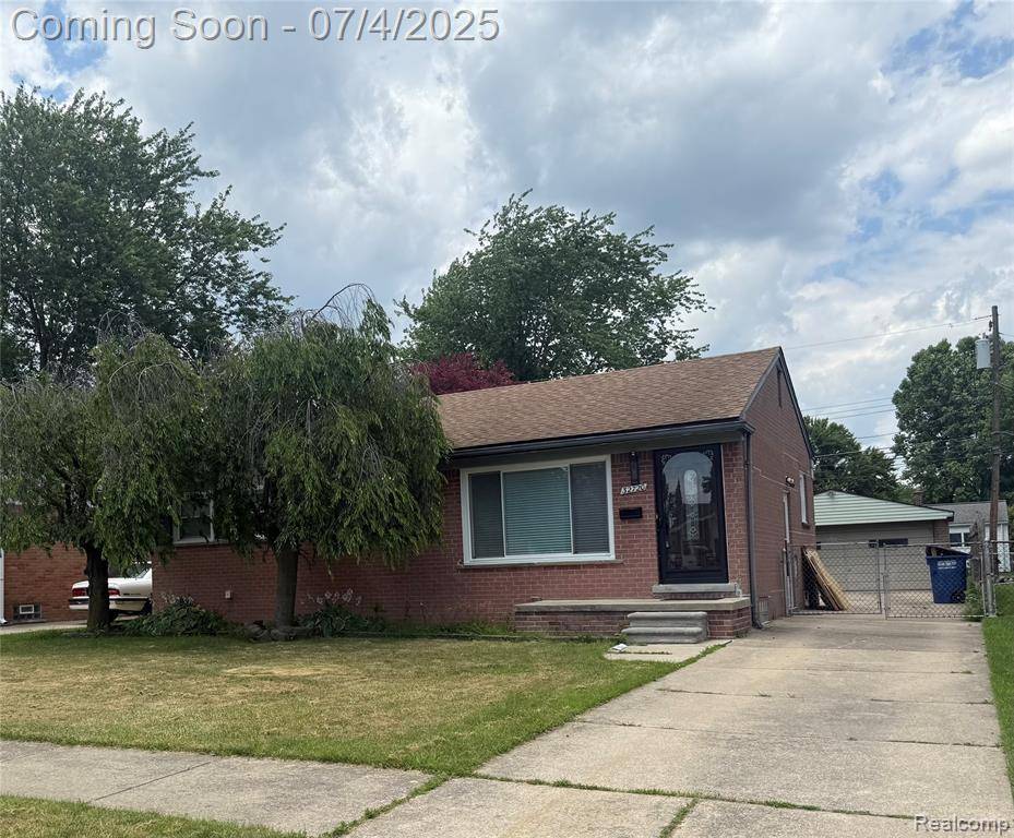 Westland, MI 48186,32720 Grandview Avenue