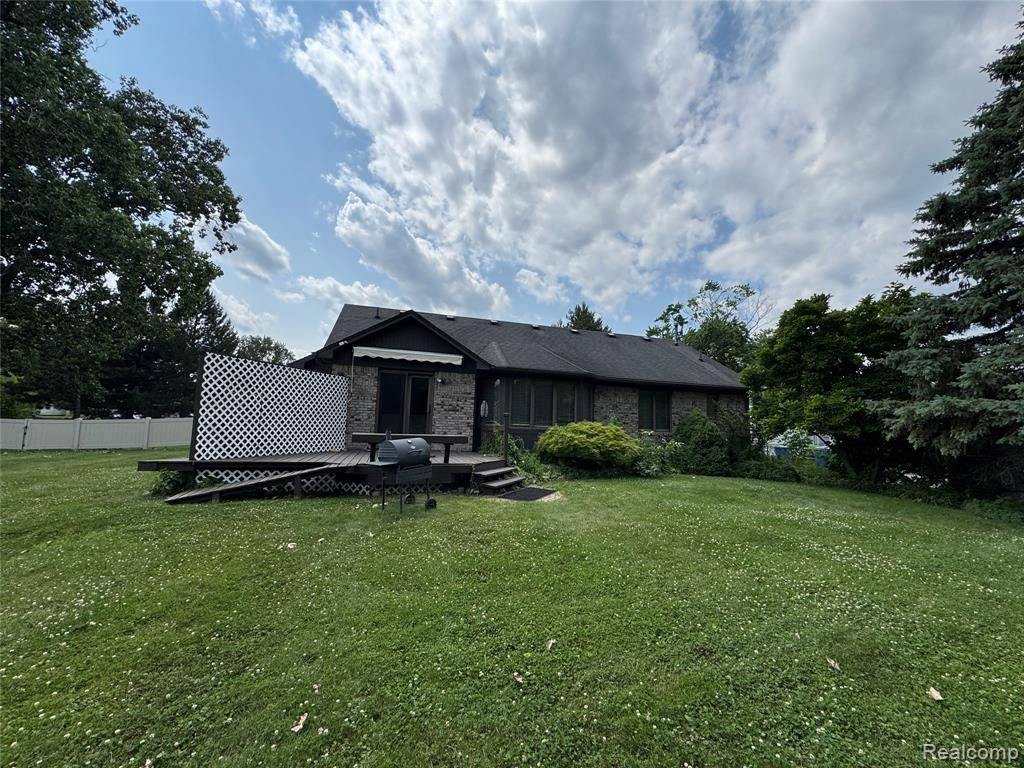 Dearborn, MI 48127,6192 N Inkster Road