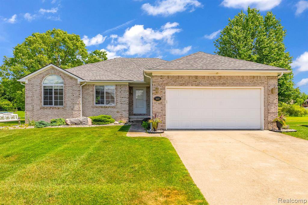 Grand Blanc, MI 48439,8419 Forest Glen Drive