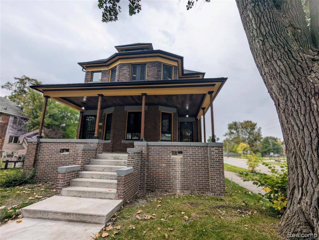 Detroit, MI 48202,504 SMITH Street