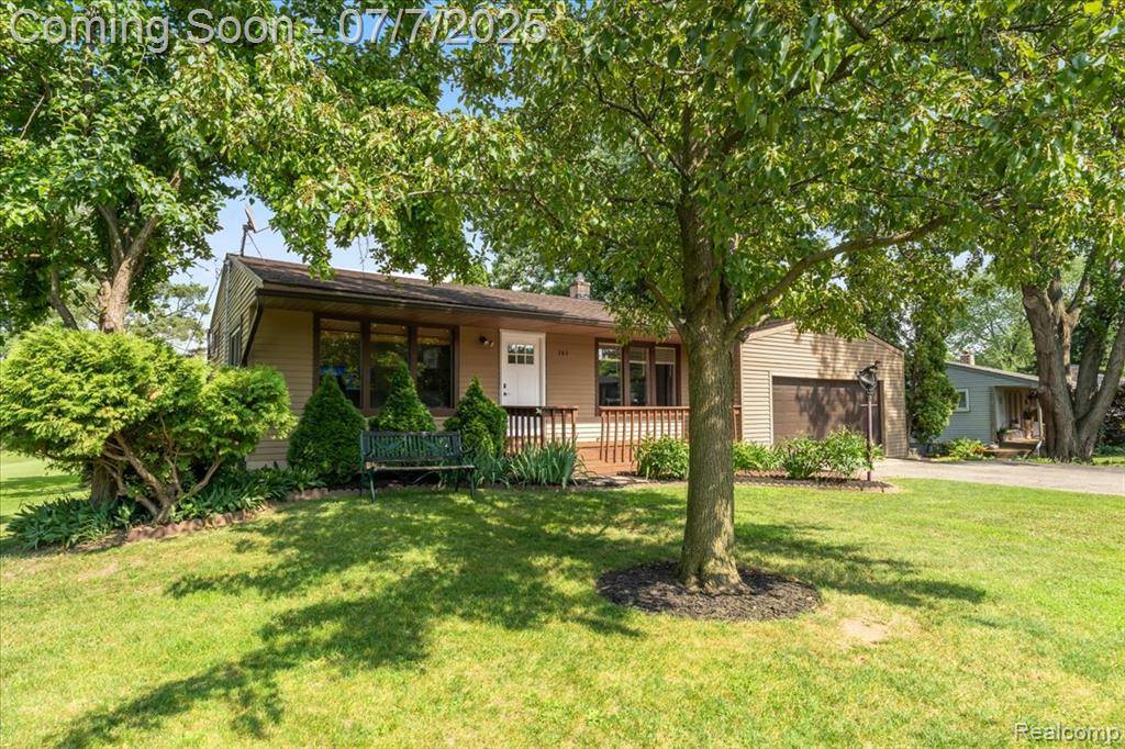 Howell, MI 48843,262 Cornell Street