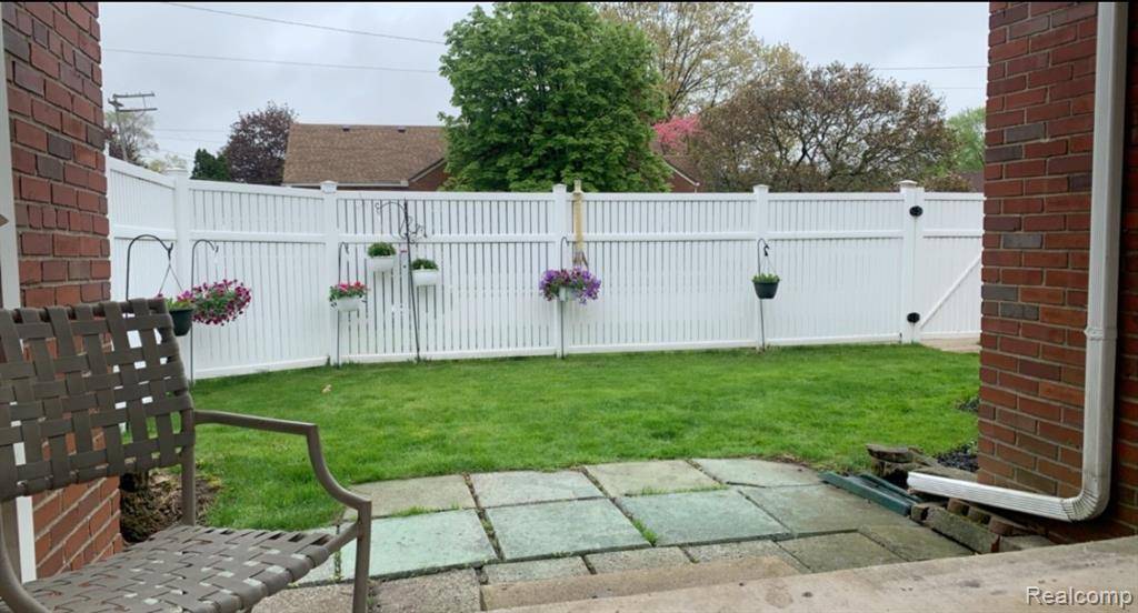 Allen Park, MI 48101,7208 Rosedale Boulevard
